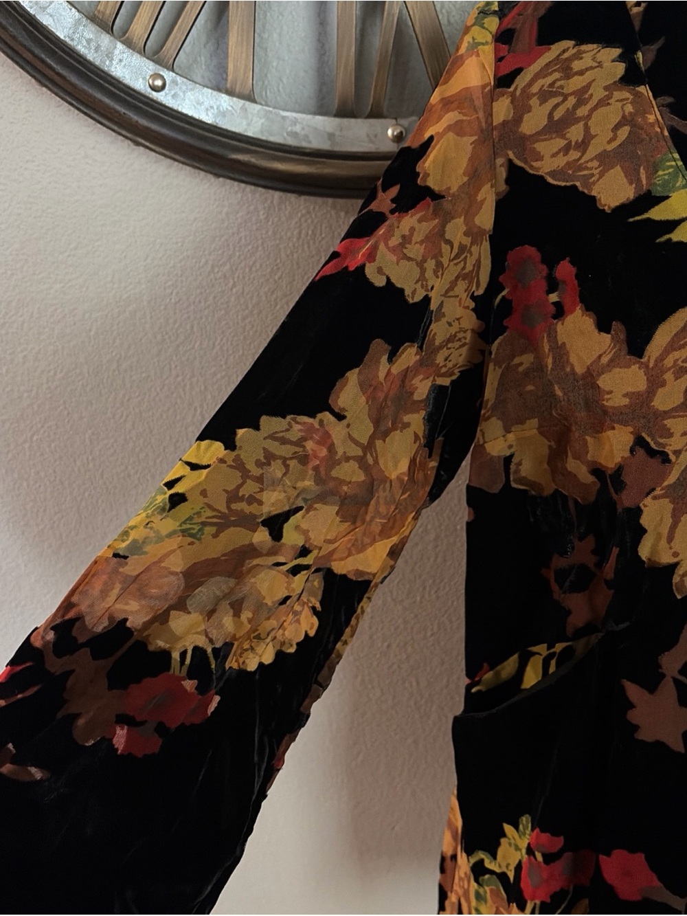 FREE PEOPLE VELVET GOLD BURNOUT Black Floral Velvet Long-Sleeve Tunic Dress - Picture 4 of 13